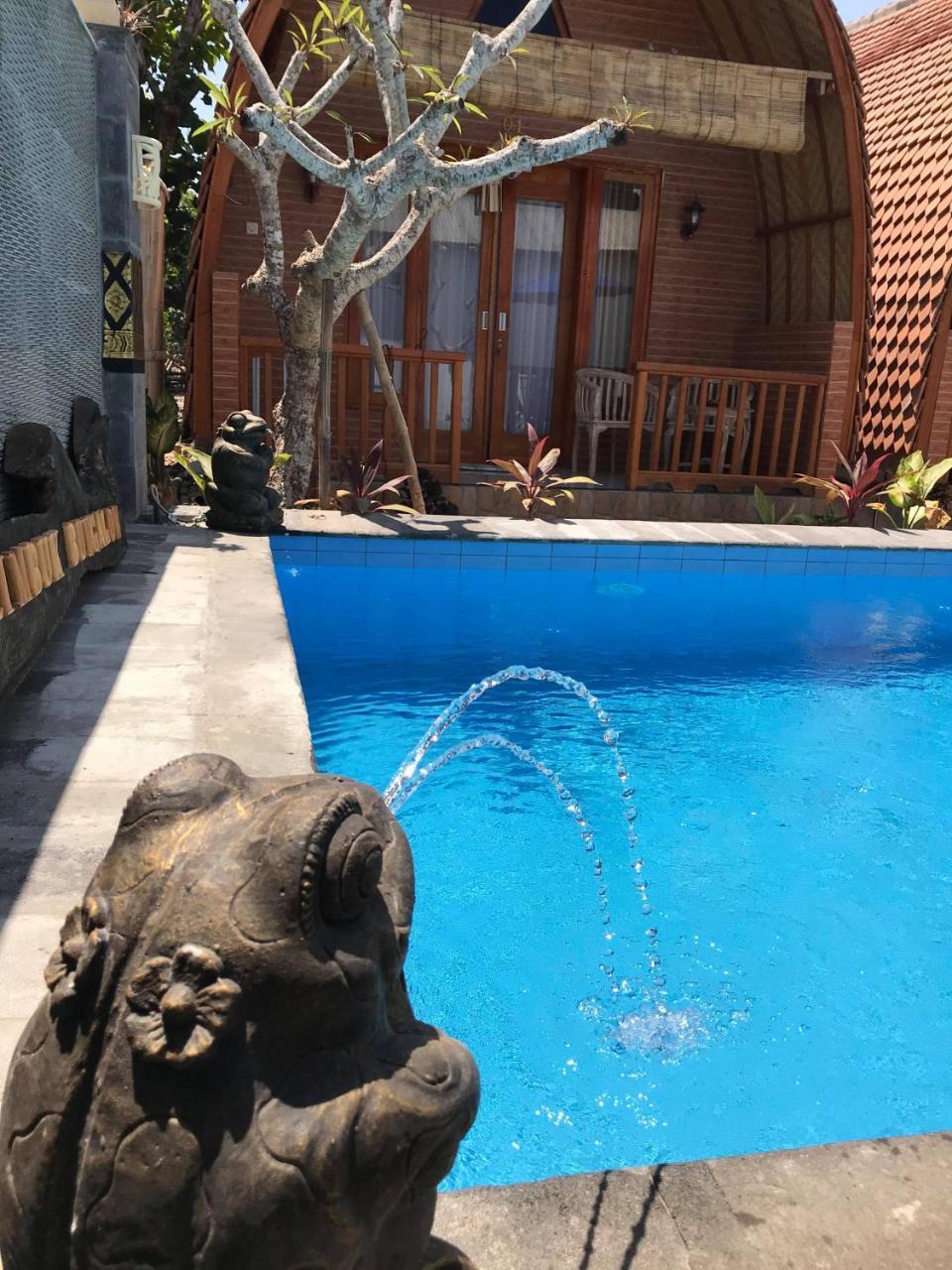 Q Rimbuk Bungalow Hotel Toyapakeh Ngoại thất bức ảnh