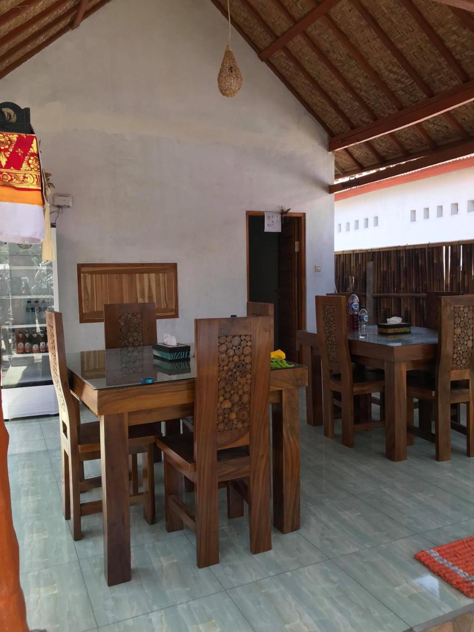 Q Rimbuk Bungalow Hotel Toyapakeh Ngoại thất bức ảnh