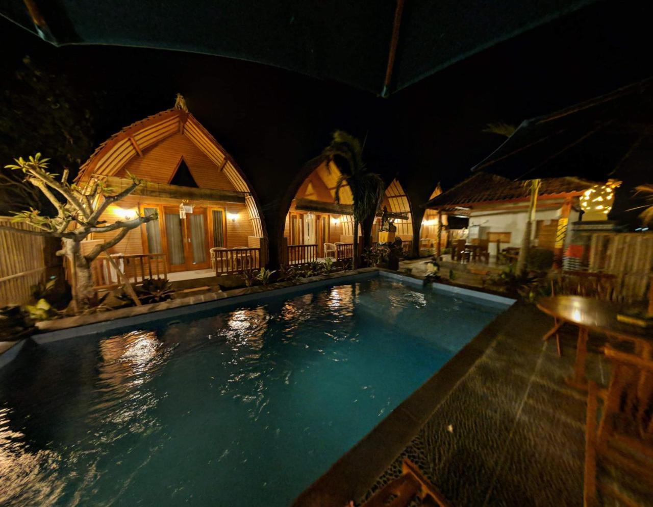 Q Rimbuk Bungalow Hotel Toyapakeh Ngoại thất bức ảnh