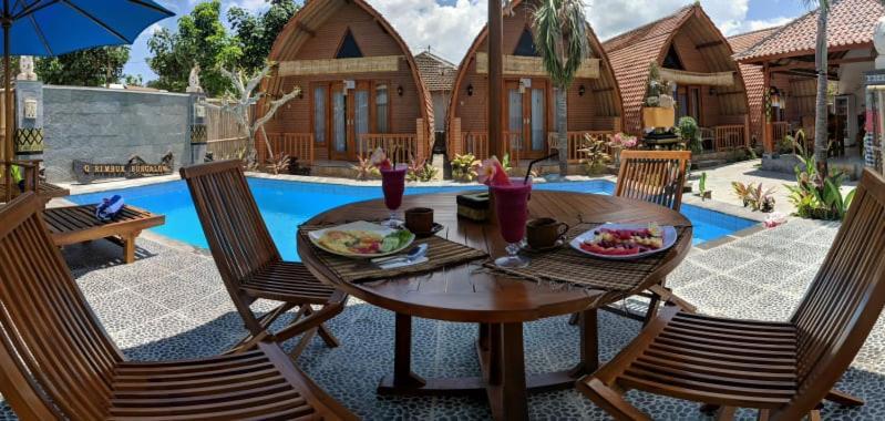 Q Rimbuk Bungalow Hotel Toyapakeh Ngoại thất bức ảnh
